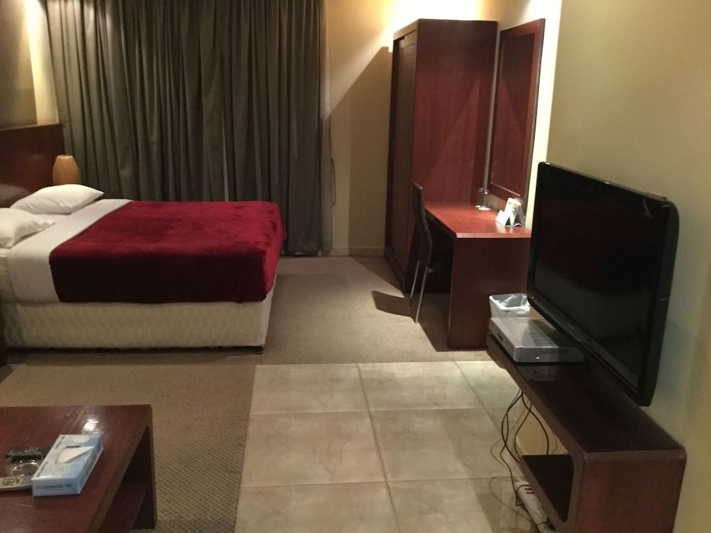 undefined Continental Suite Farwaniya 7