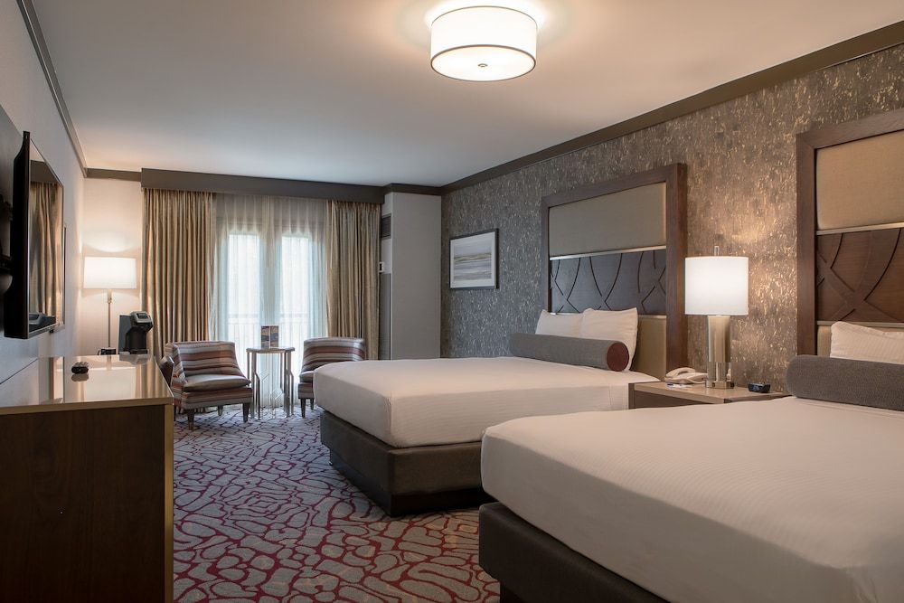Horseshoe Black Hawk - A Caesars Rewards Destination Junior Suite, 2 Queen Beds 2