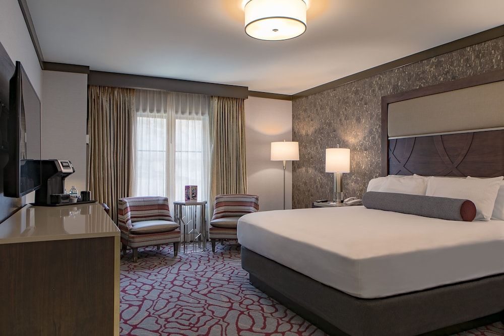 Luxury Room, 1 King Bed