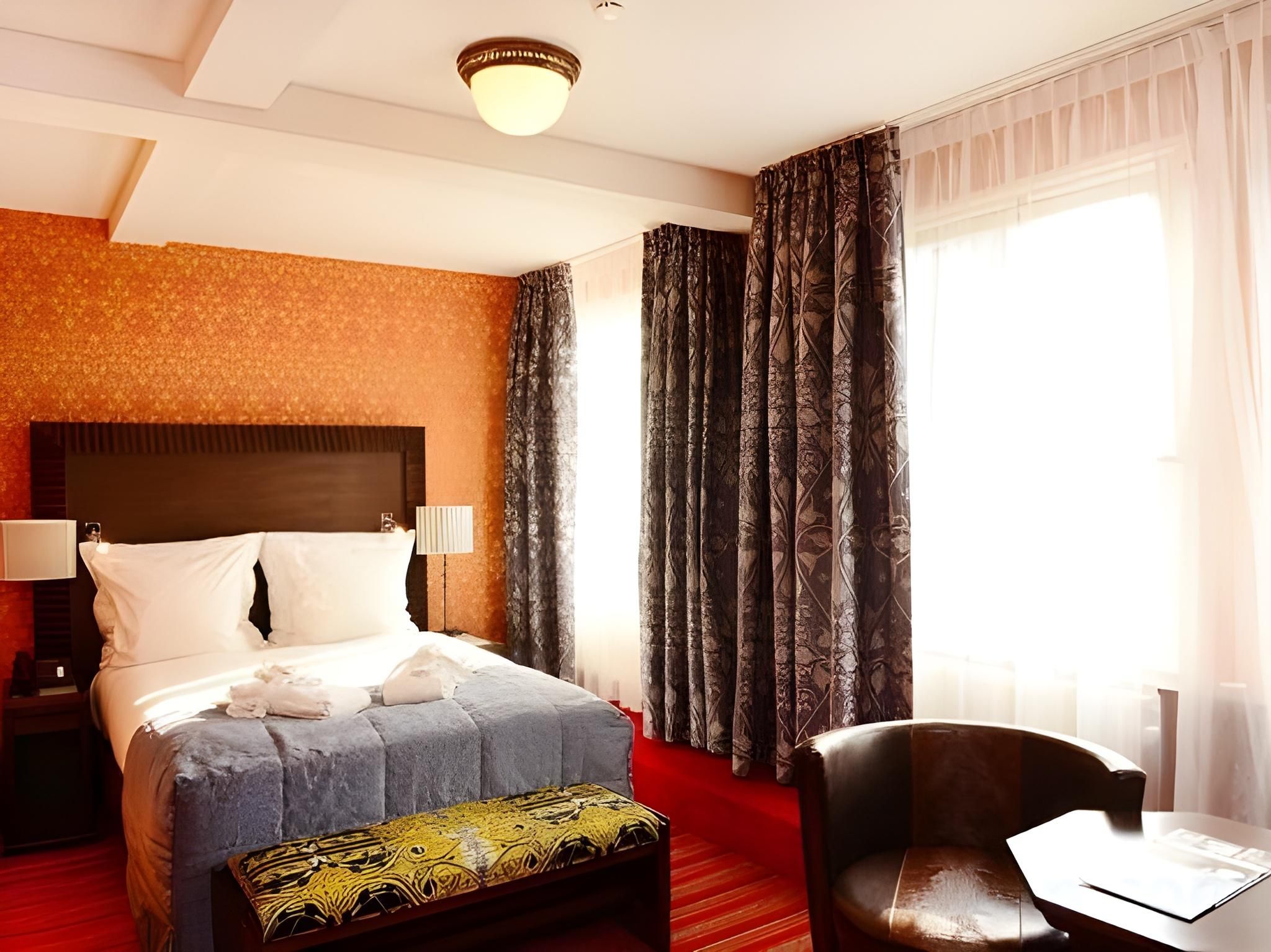 Single Room