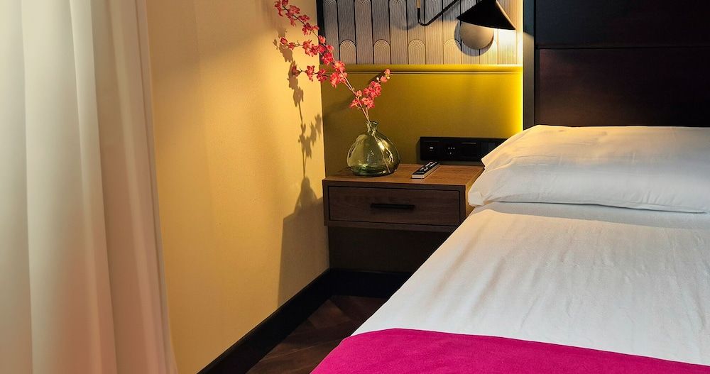 Hotel Vértice Aljarafe Junior Suite, 1 Double or 2 Twin Beds, Jetted Tub 3