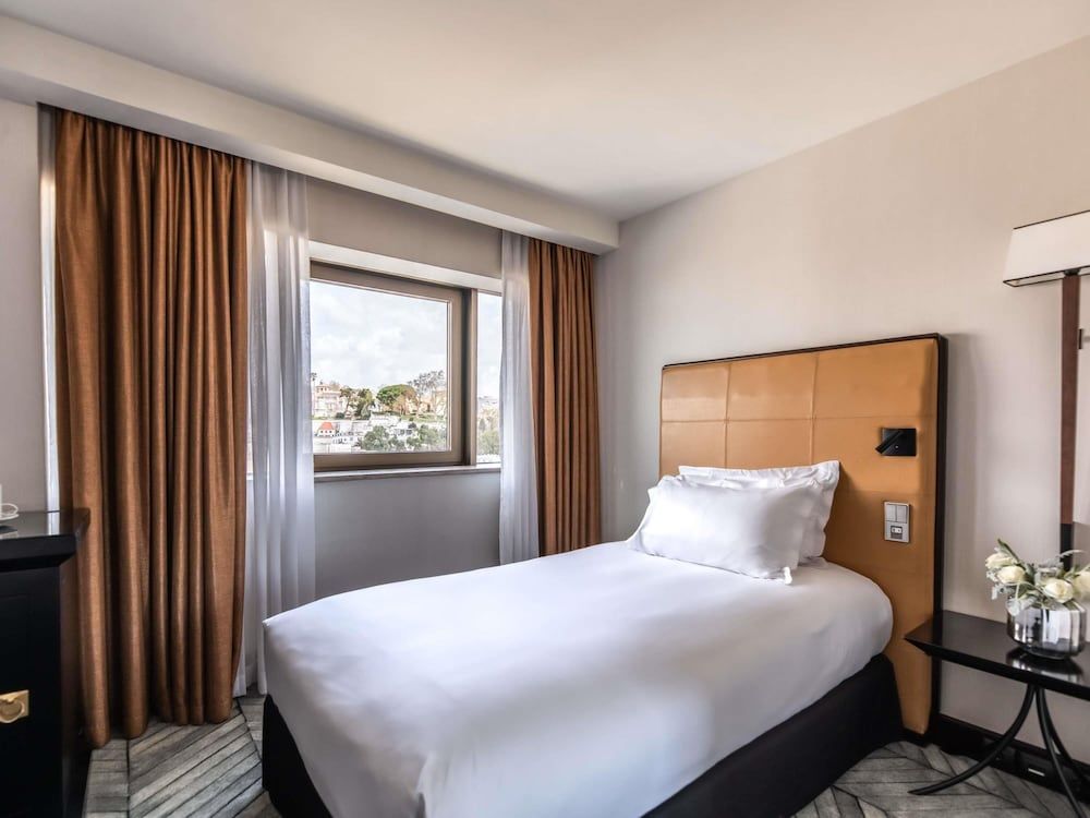 undefined Sofitel Lisbon Liberdade 10