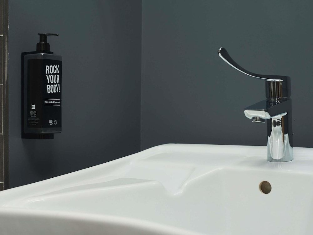 ibis Madrid Aeropuerto Barajas Room, Multiple Beds 7