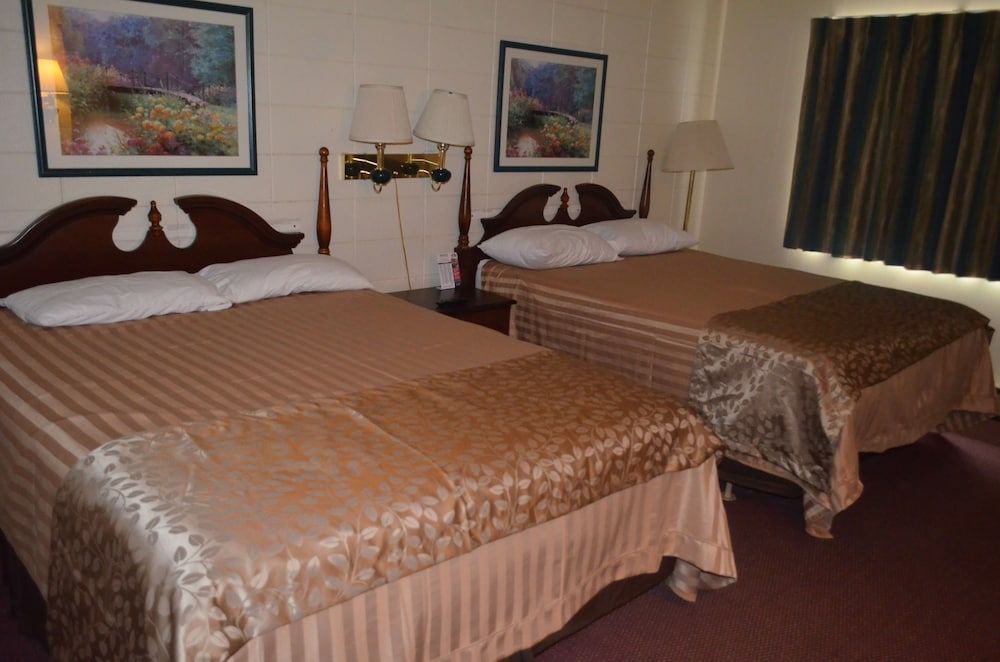 Standard Room, 2 Double Beds