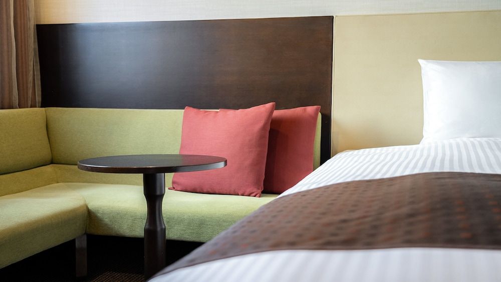 Hotel JAL City Kannai Yokohama Comfort Superior Twin Room, Non Smoking 3