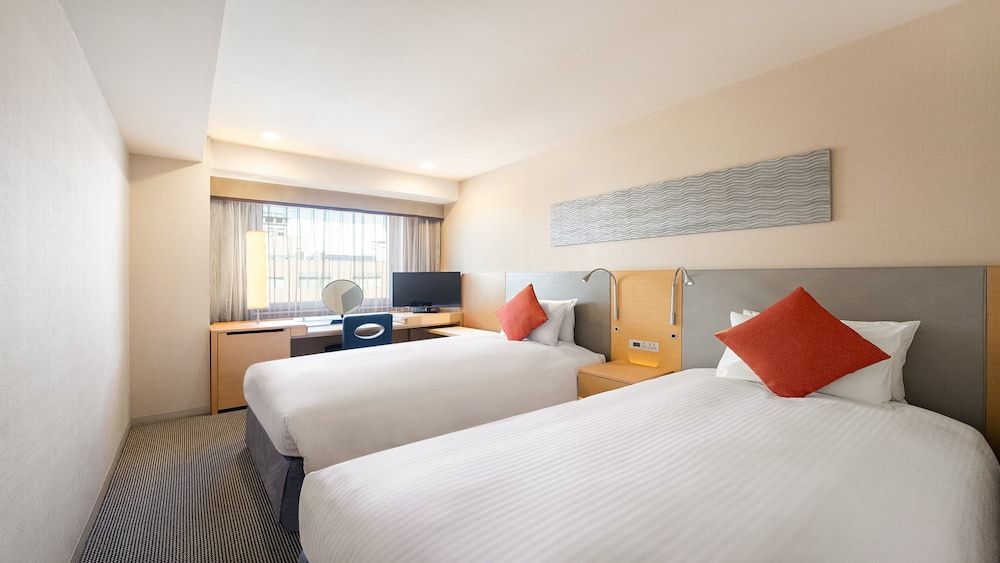 Hotel JAL City Kannai Yokohama Twin Room, Non Smoking 2
