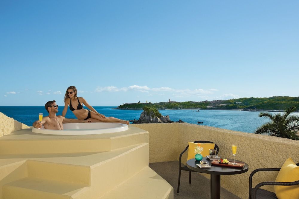 Junior Suite, 2 Double Beds, Hot Tub (Preferred Club)