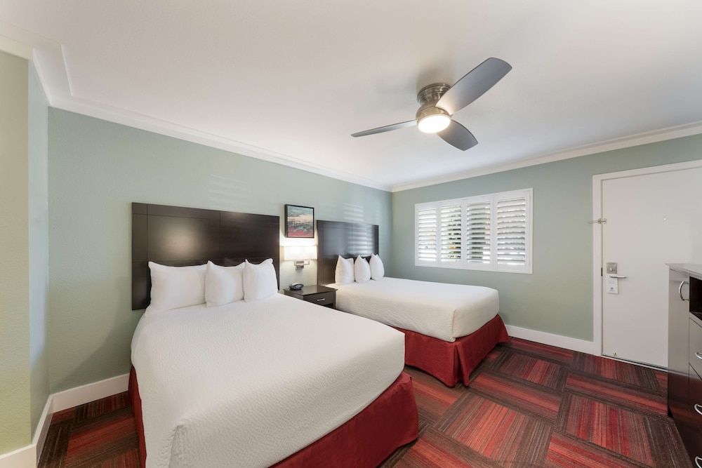 Best Western The Inn Of Los Gatos Standard Room, 2 Double Beds, Non Smoking, Refrigerator 2