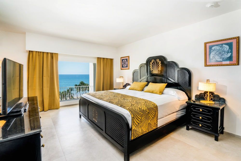 Suite, Ocean View (M)