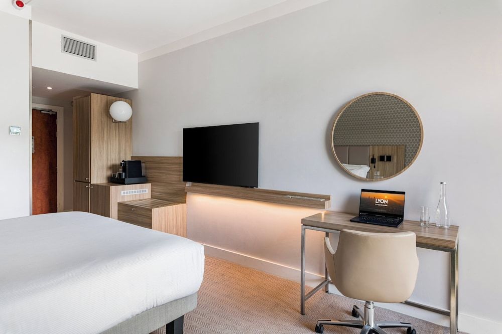 undefined Crowne Plaza Lyon - Cité Internationale by IHG 10