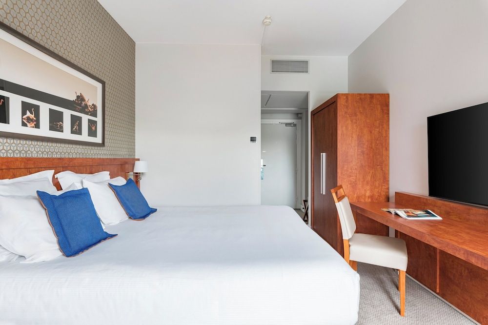 Crowne Plaza Lyon - Cité Internationale by IHG Standard Room, 1 King Bed