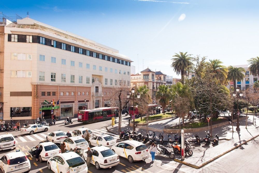 undefined Hotel Derby Sevilla 5