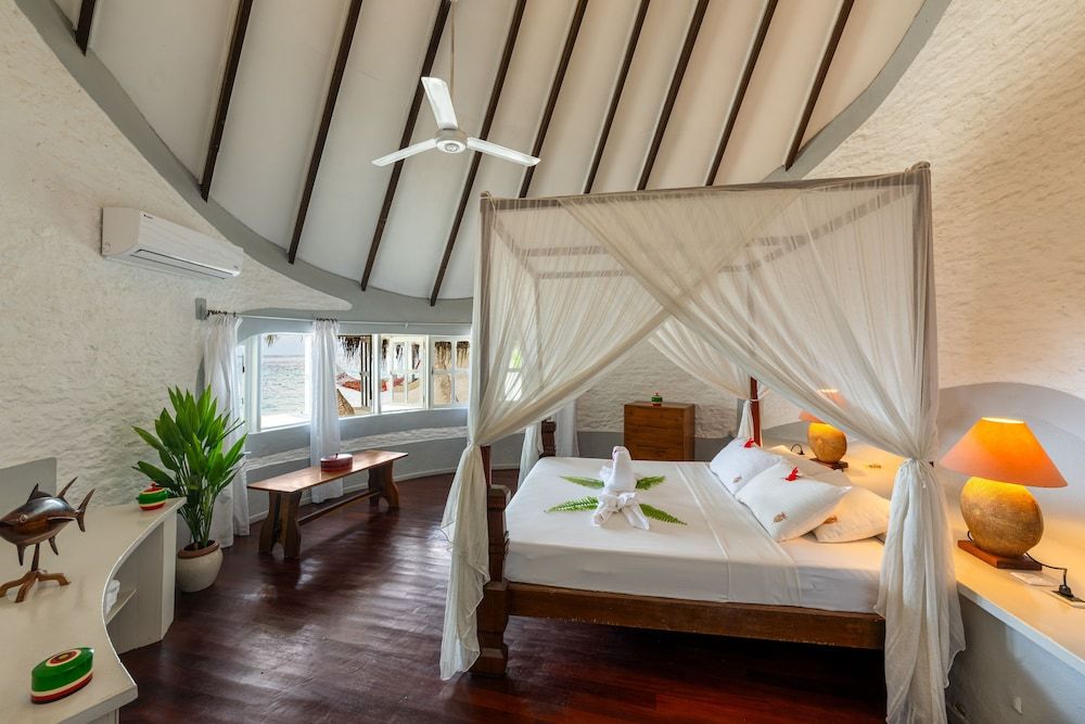 Deluxe Beach Villa with Private Beach
