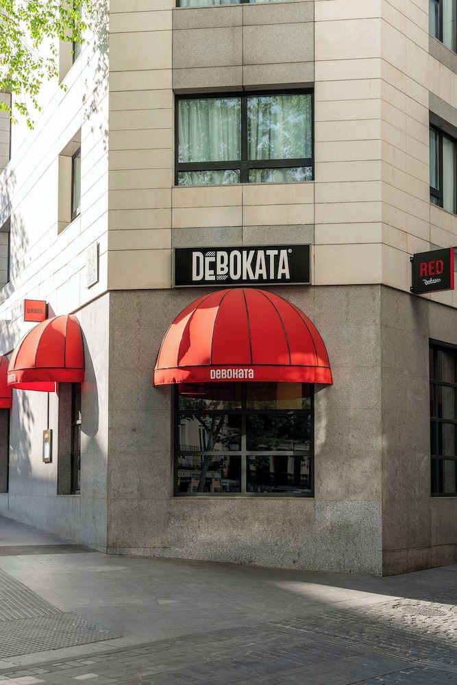 undefined Radisson RED Madrid 2