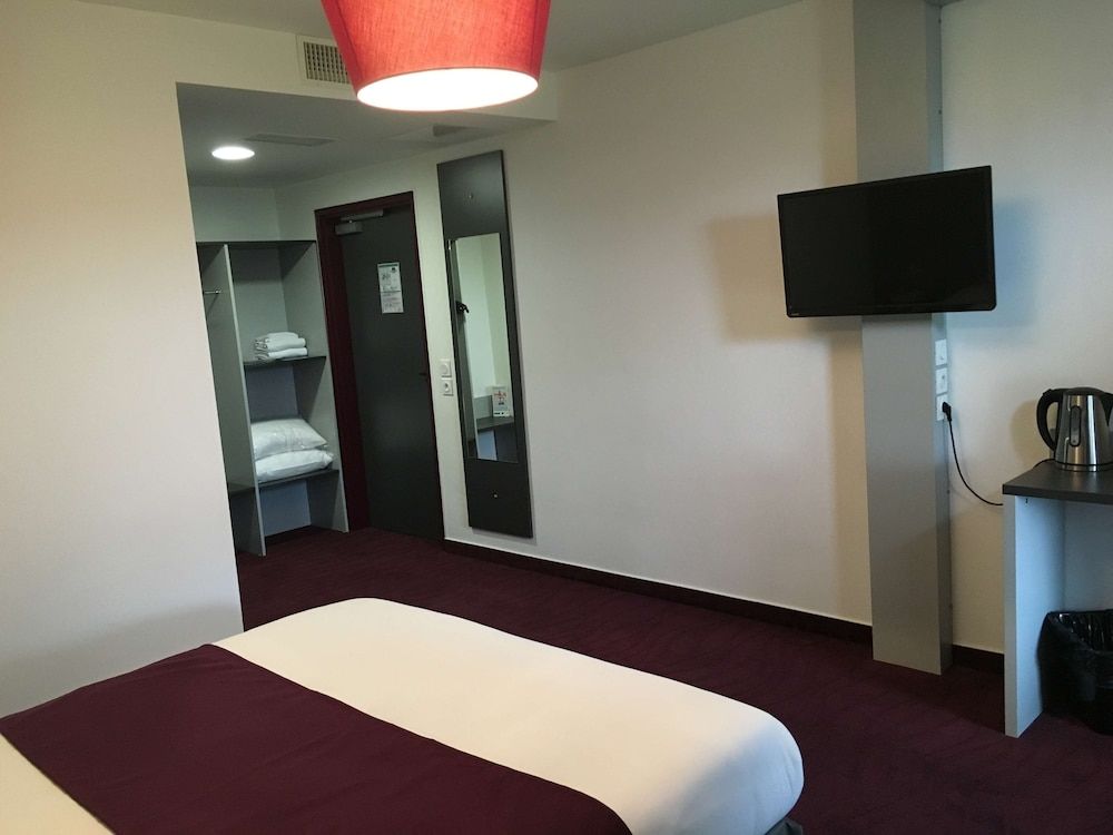 Kyriad Evreux - Netreville Superior Room, 1 Double Bed 4