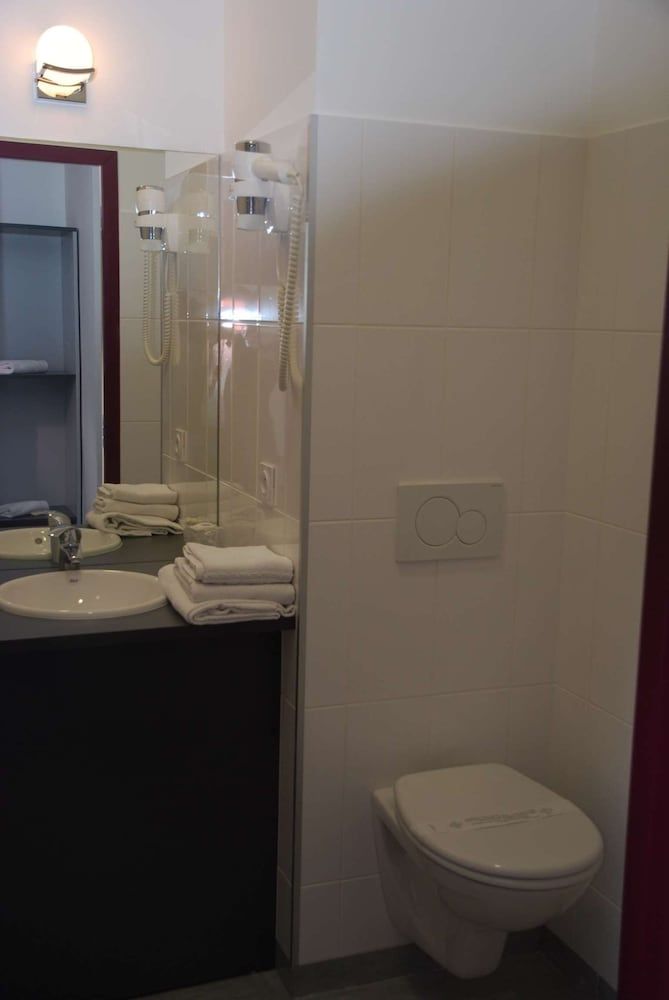 Kyriad Evreux - Netreville Superior Room, 1 Double Bed 7