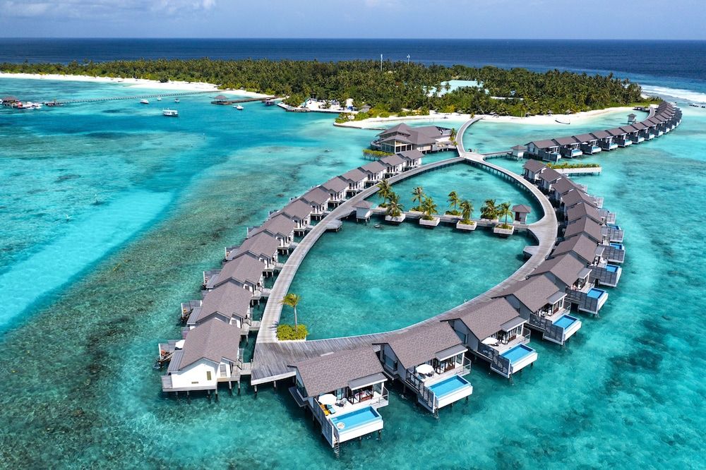 Sunset Water Villa with Pool