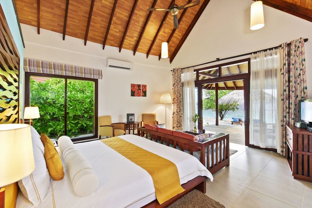 Superior Villa, Sea View (Beach, Single Use)