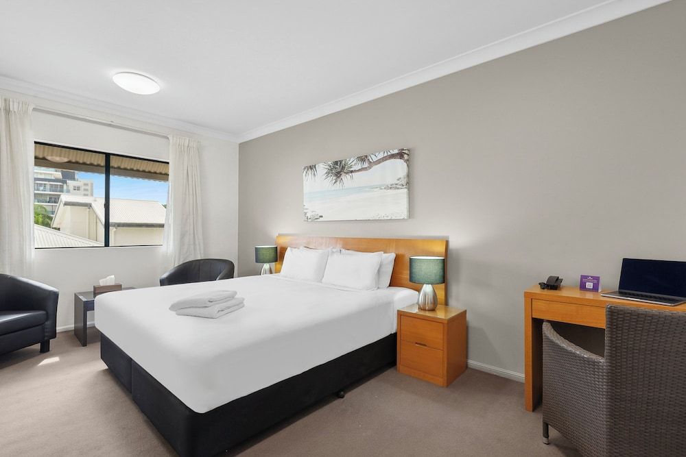 Park Regis Anchorage Standard Hotel Room 4