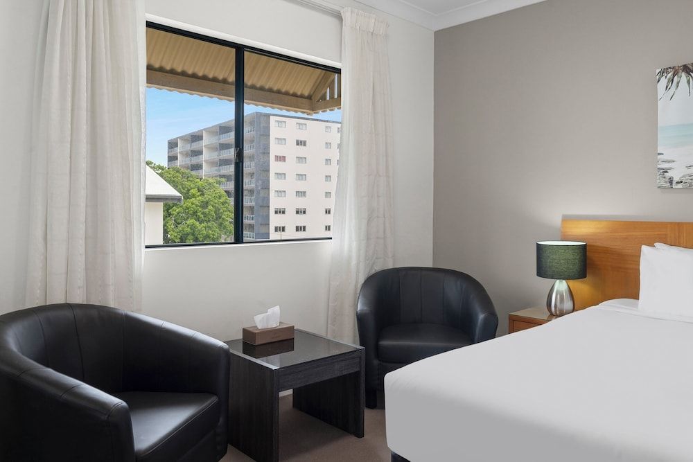 Park Regis Anchorage Standard Hotel Room 5