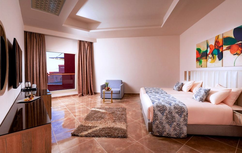 Deluxe Double or Twin Room, Garden View