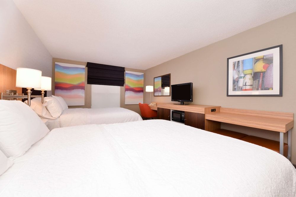2 Queen Bed