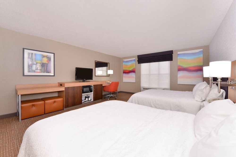 Room, 2 Queen Beds, Accessible, Non Smoking