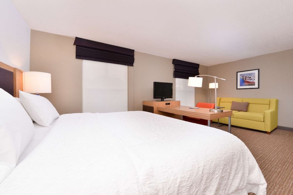One King Bed