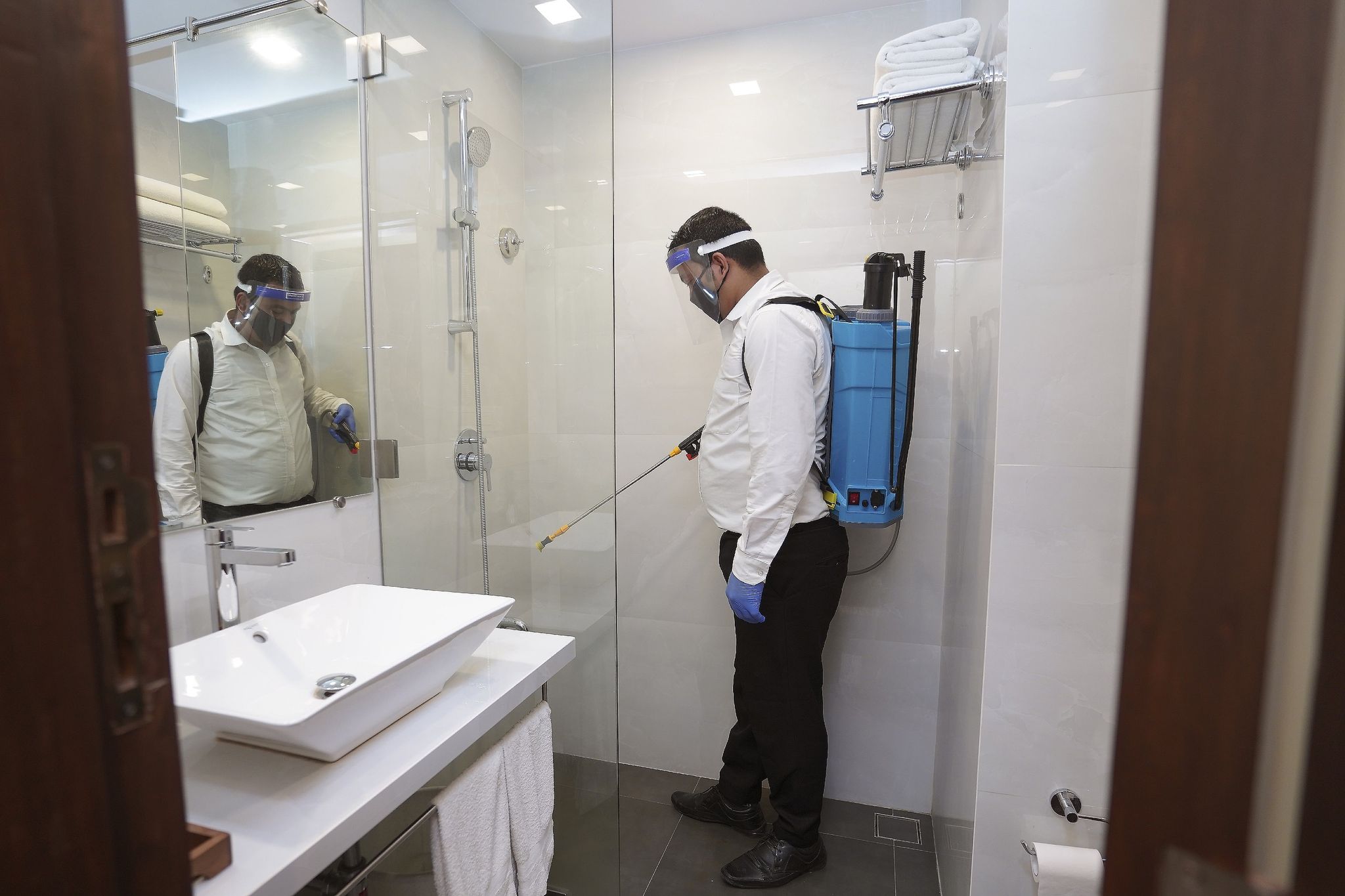 HOTEL KOHINOOR PARK Deluxe AC 2