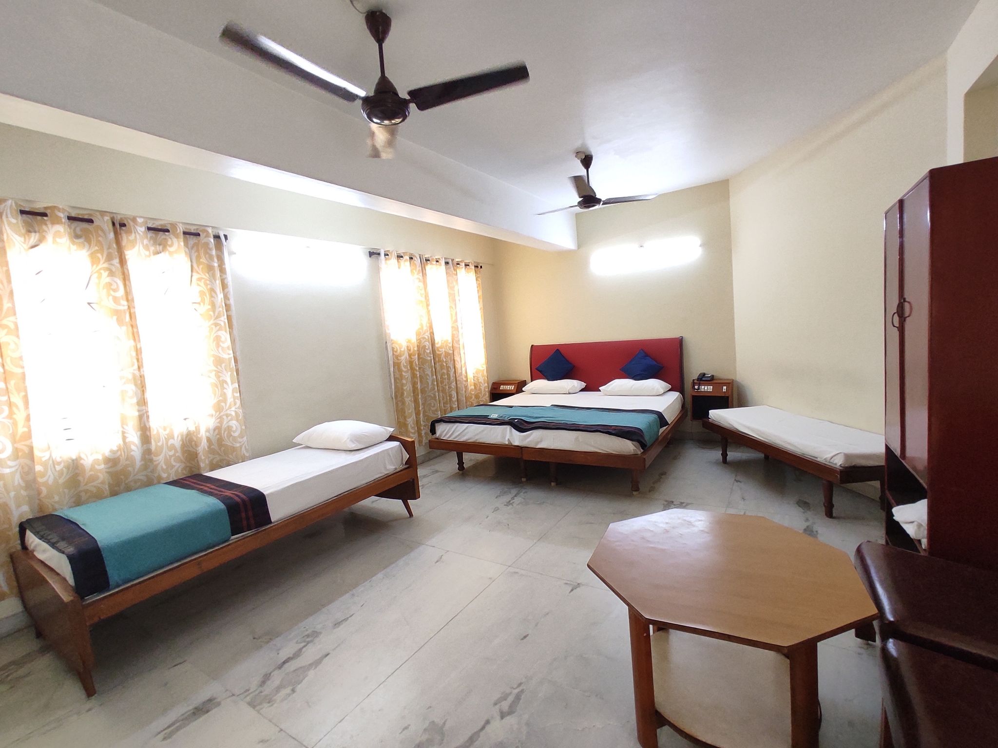 Hotel Ram International Triple Room 5