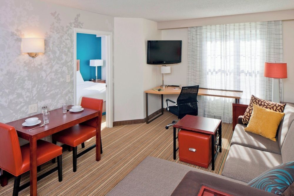 Suite, 1 Bedroom (Hearing Accessible)