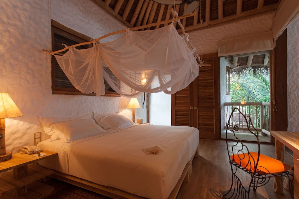 Soneva Fushi Crusoe Suite with Pool 3