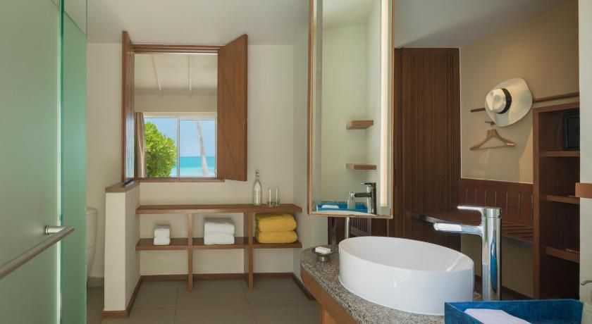 Centara Ras Fushi Resort & Spa Maldives Lagoon View Beach Villa King 21