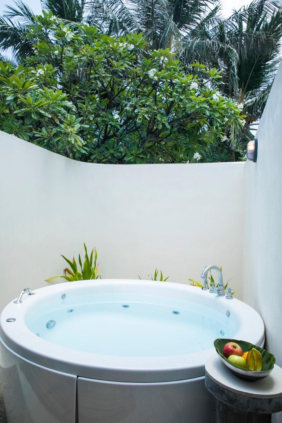 Centara Ras Fushi Resort & Spa Maldives Lagoon View Beach Villa King 24