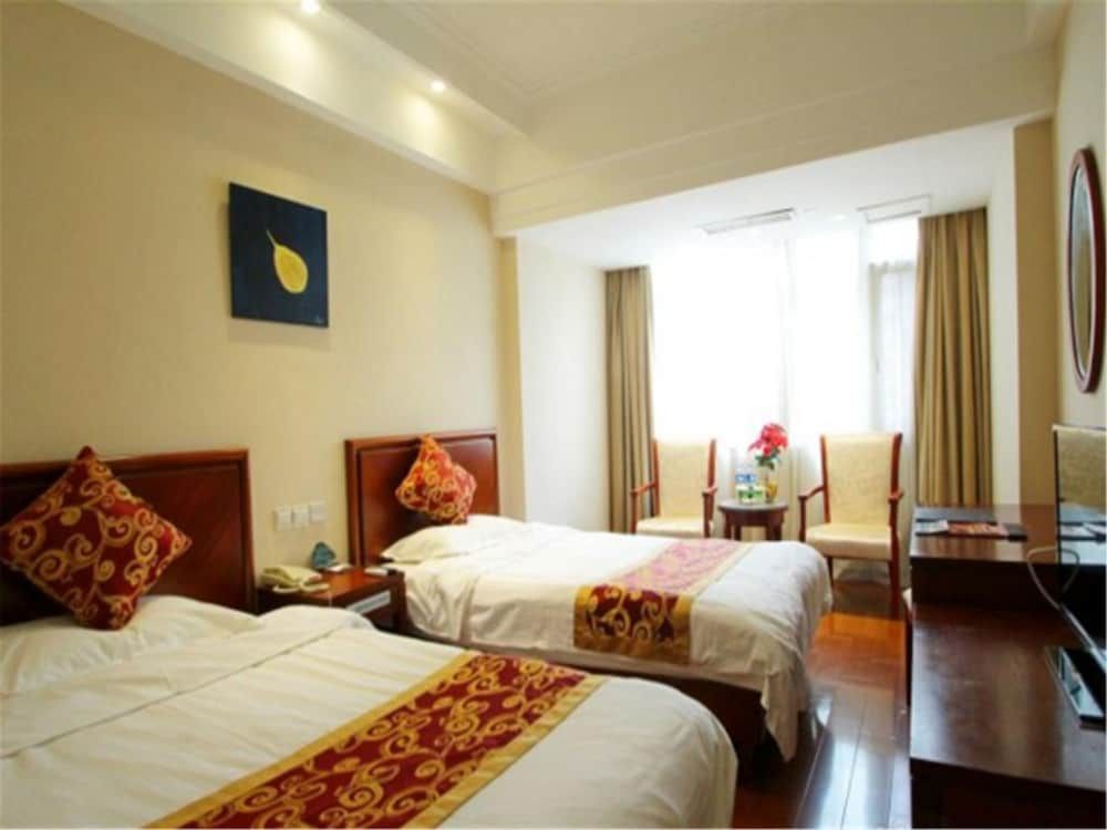 GreenTree Inn ShangHai JingAn XinZha Road Business Hotel Deluxe Twin Room 3