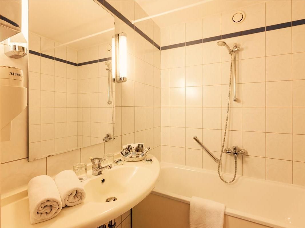 undefined ibis Styles Budapest City 10