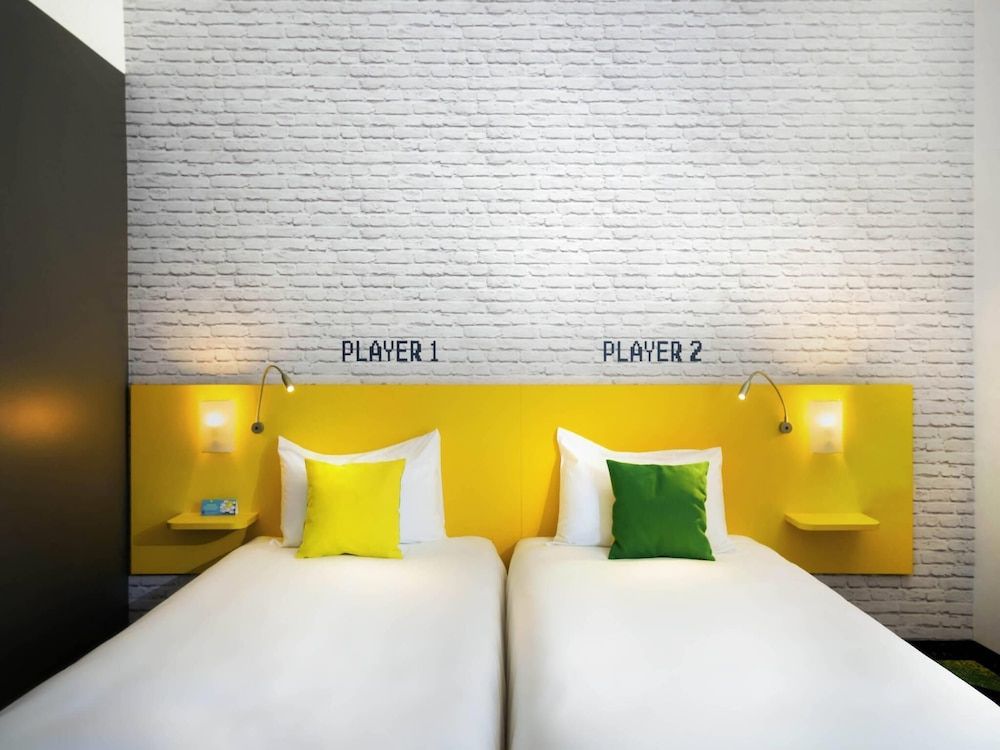 undefined Ibis Styles Budapest Center 8