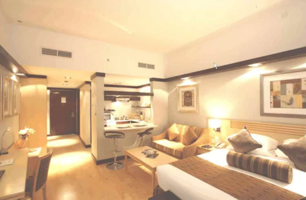 L' Arabia Hotel Apartments Suite, 1 Bedroom 2