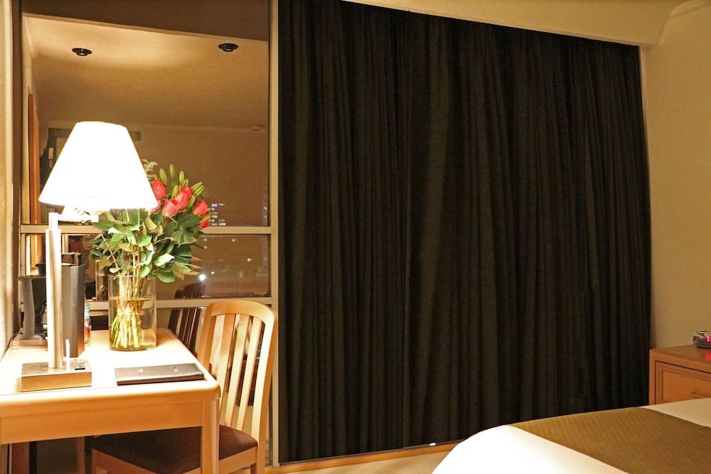 Hotel PF Standard Room, 1 King Bed 23