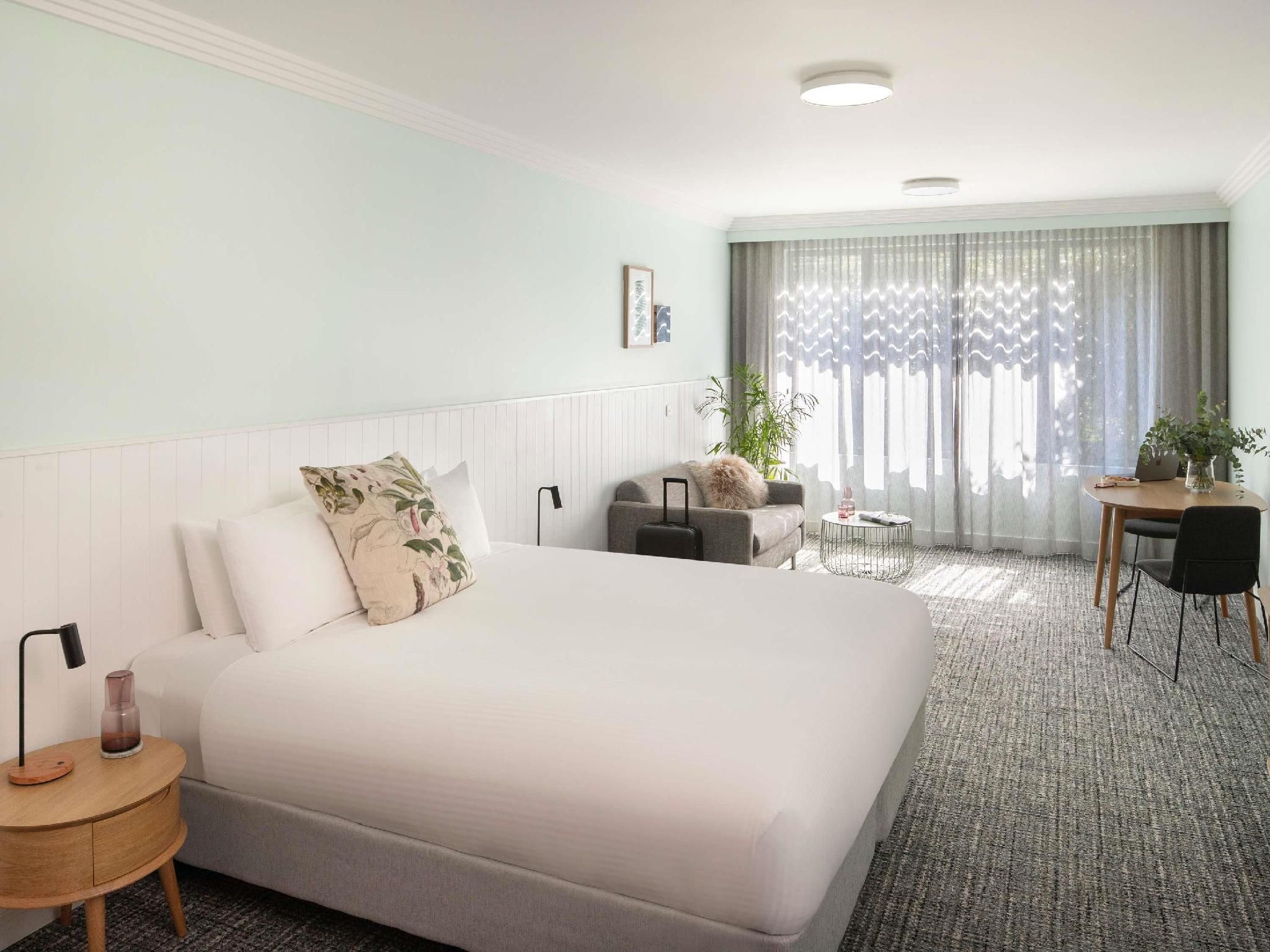 Studio 1 King Bed