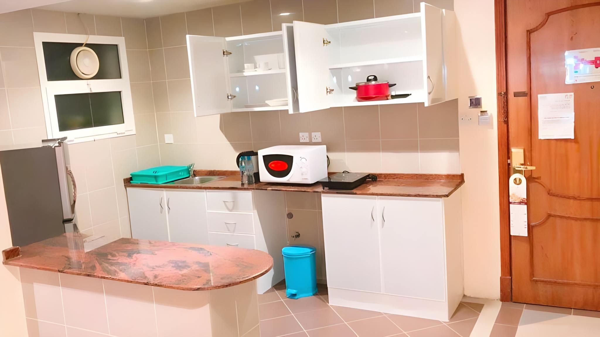 1 Bedroom Suite