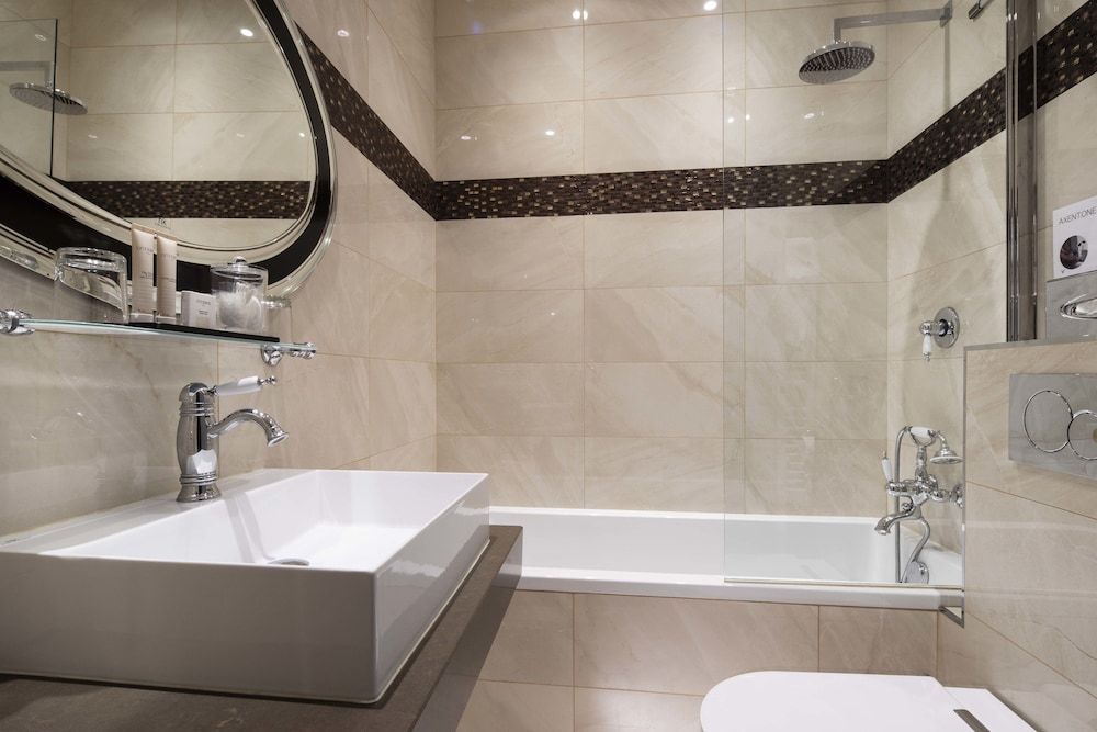 Hôtel & Spa de Latour Maubourg Classic Room 6