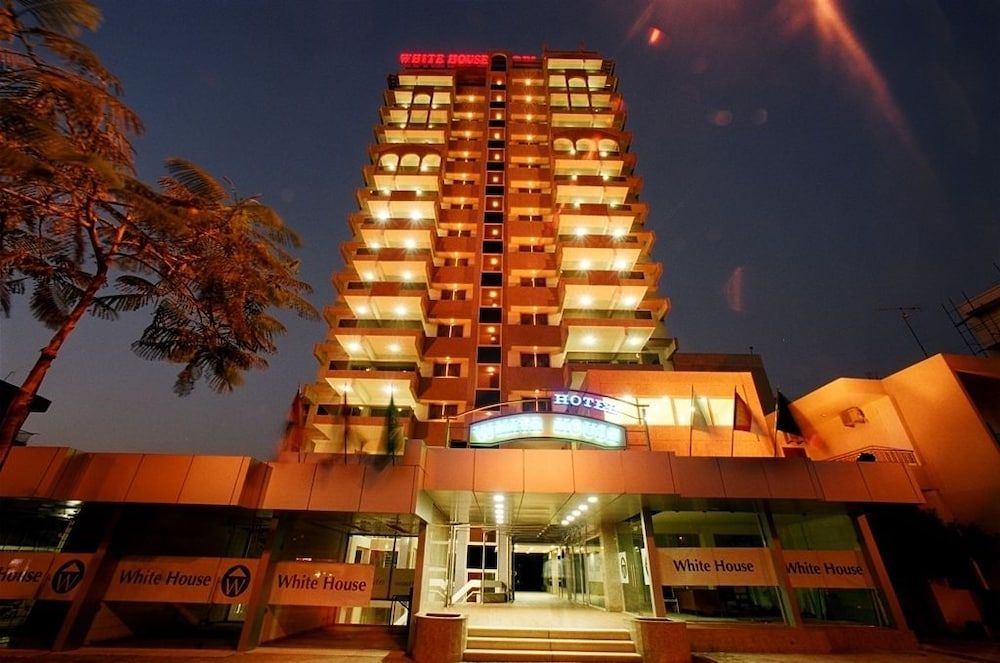 undefined White House Hotel