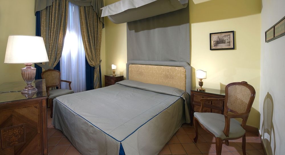 undefined Chiaja Hotel de Charme 5