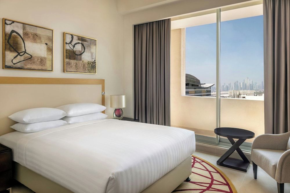 Apartment, 3 Bedrooms, City View (Skyline View, Free City Shuttle)