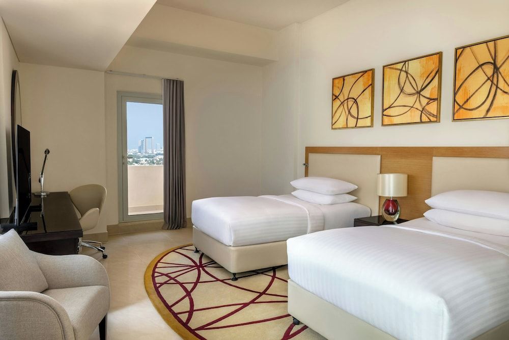 Apartment, 3 Bedrooms, City View (Skyline View, Free City Shuttle)