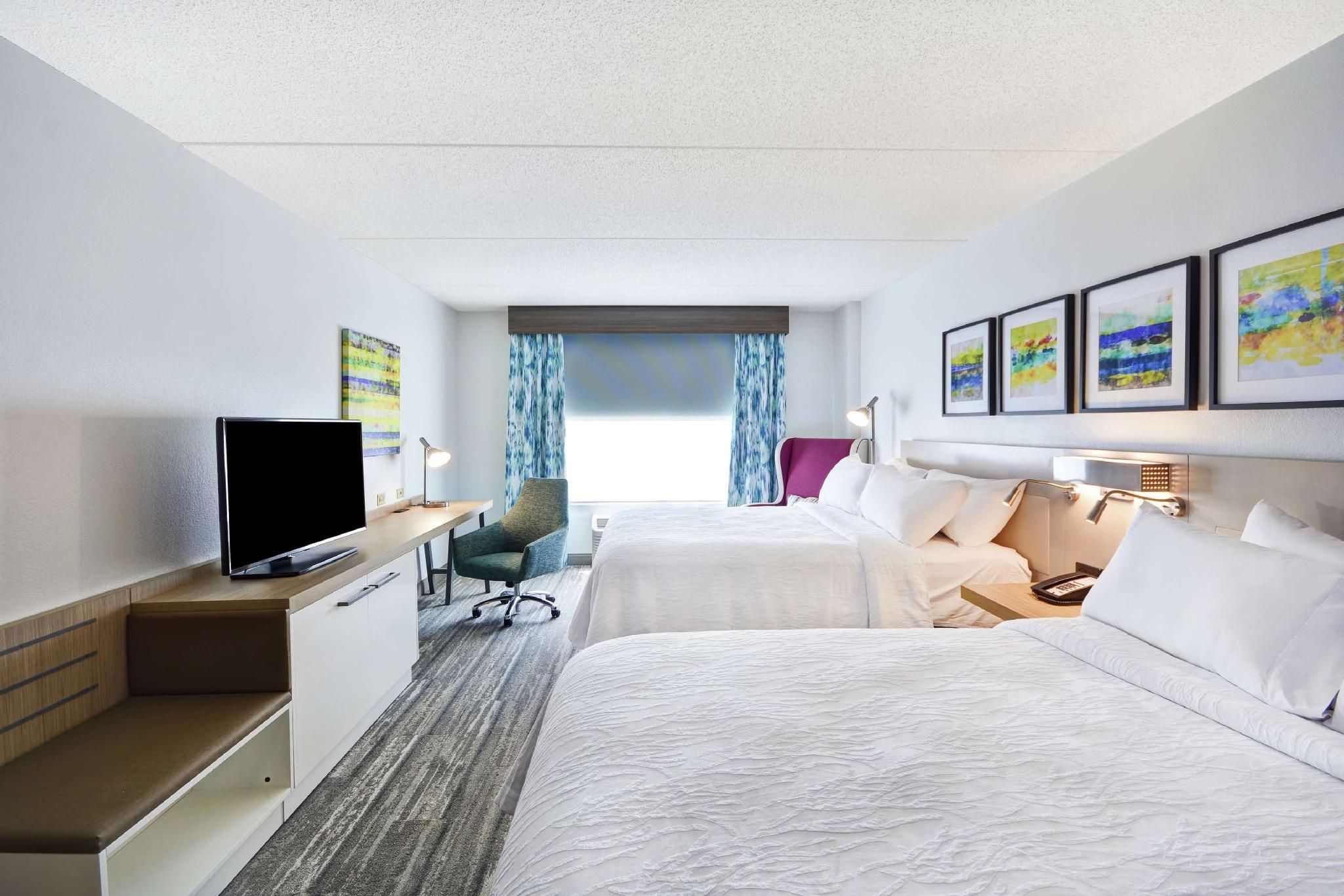 2 Queen Beds