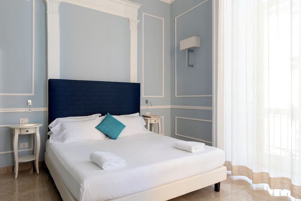 undefined Napolit'amo Hotel Principe 8