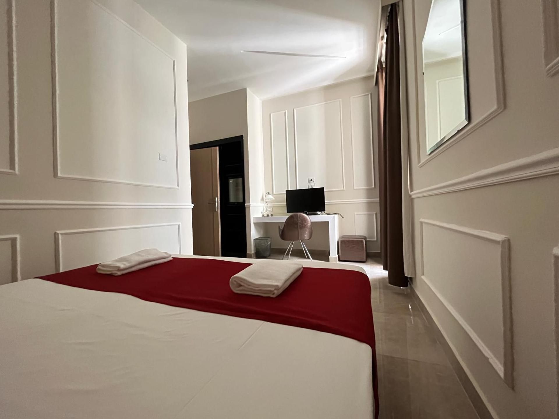undefined Napolit'amo Hotel Principe 6