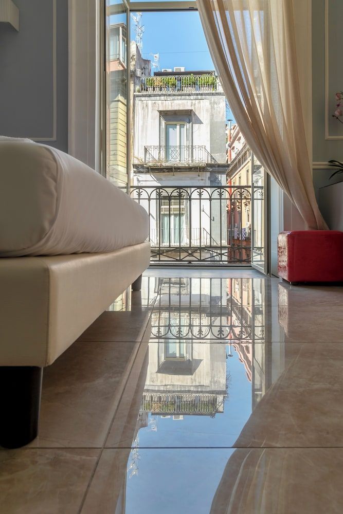 Napolit'amo Hotel Principe Deluxe Double or Twin Room, City View 7
